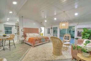 1 Schlafzimmer, kostenloses WLAN, Bettwäsche, Rollstuhlgeeignet