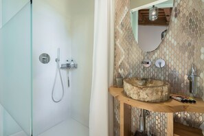 Condo, Hill View | Bathroom - Ciliegino Apartment Pool Landscape View Montaione Toscana (Montaione)