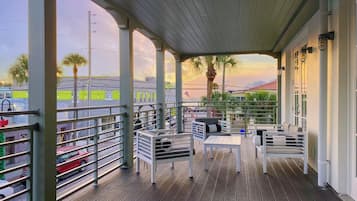 Suite Deluxe, cuisine | Terrasse/patio