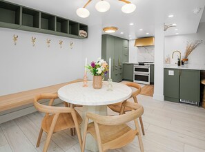 تناول الطعام