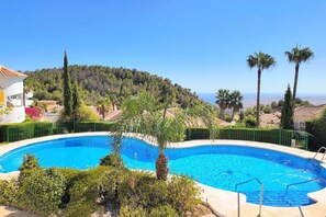 Pool - Buenavista 4 bed-room by Casa del sol HR (Málaga)
