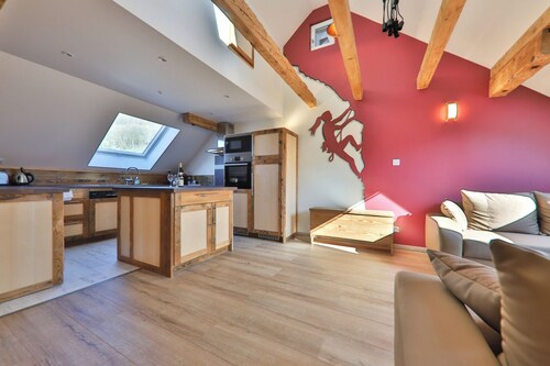 Spacious Villa Hohneck 15 pers 8ch large living room wifi sauna