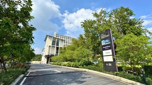 星評価なしの画像、3 / 31、ボタン