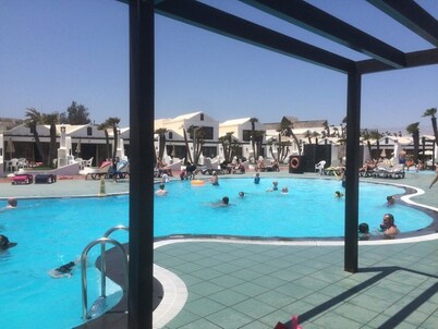 2 Bed Spacious Villa on 4* Beach Front Resort