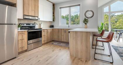 Exquisitely Honeygold Apartments-1 Bedroom