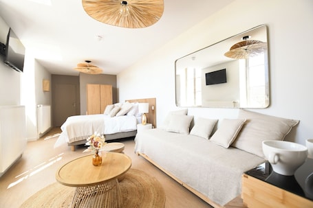 Superior Quadruple Room | Free WiFi