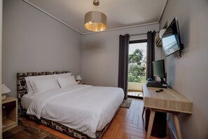 2 bedrooms, iron/ironing board, WiFi, bed sheets - Cozy Apartment-Agia Paraskevi (Agia Paraskevi)