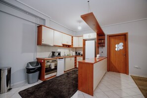 Private kitchen - Cozy Apartment-Agia Paraskevi (Agia Paraskevi)