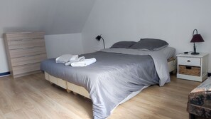 3 Schlafzimmer, Bügeleisen/Bügelbrett, Reisekinderbett, kostenloses WLAN