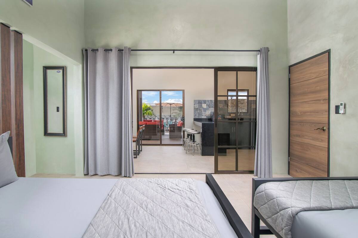 Classic-byhus - terrasse | Arbejdsområde til bærbare computere, gratis Wi-Fi