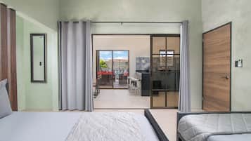 Classic-pientalo, patio | Kannettavalle tietokoneelle sopiva työtila, ilmainen Wi-Fi