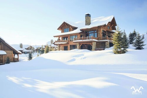 The BEST Ski In/Out! Immediately next to Montage!