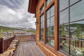 Property grounds - The BEST Ski In/Out! Immediately next to Montage! (Big Sky)