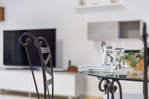 Dining - Holiday Home 'Casa Yeray' with Shared Pool, Private Terrace & Wi-Fi (Las Arenas)