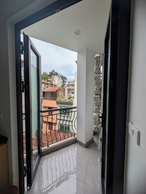 Deluxe-Apartment, Stadtblick | Blick vom Balkon