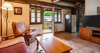 Apartment 'Mira' with Mountain View, Private Terrace and Wi-Fi