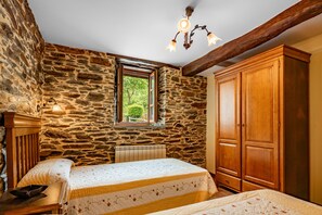 2 Schlafzimmer, Bügeleisen/Bügelbrett, kostenloses WLAN, Bettwäsche