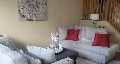 WELCOME!!
Easy living with comfy style.