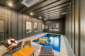 Piscine couverte, piscine chauffée