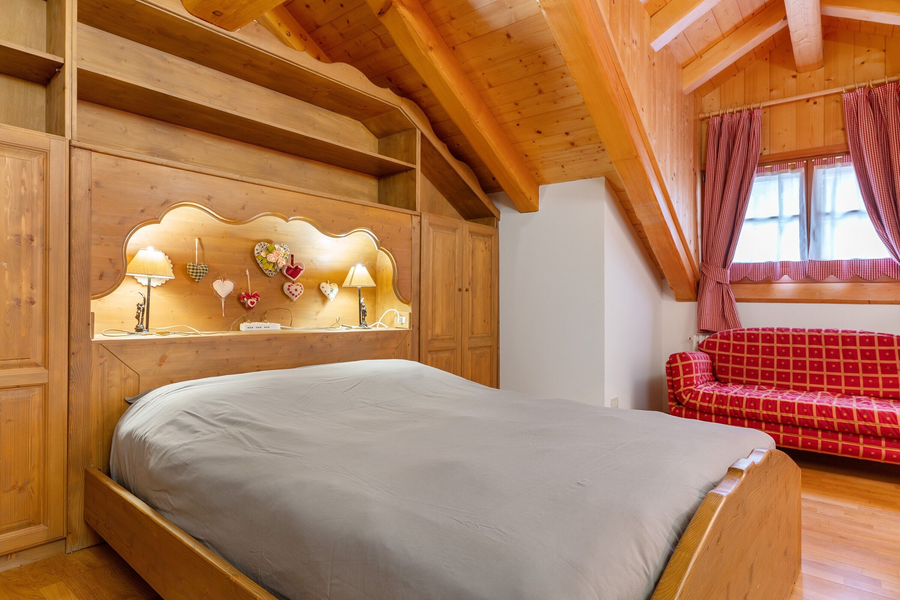 3 chambres, Wi-Fi gratuit, draps fournis