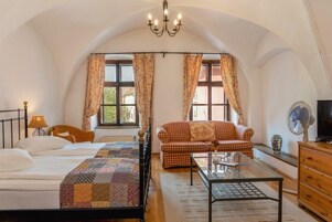 Escritorio y wifi gratis