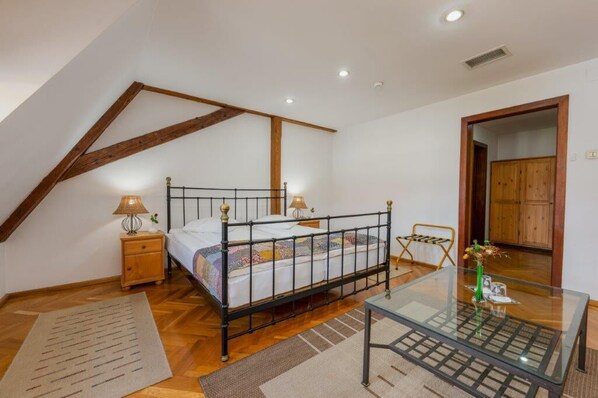 Double Room | Desk, free WiFi - Casa cu Cerb (Sighisoara)