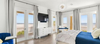 Living Luxe - Oceanfront holiday bliss!