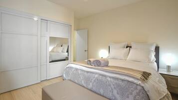 1 chambre, fer et planche à repasser, Wi-Fi, draps fournis