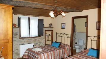 2 bedrooms, iron/ironing board