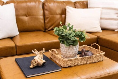 The Ridge House-Lake House w/Hot Tub & Game Room-DOG friendly