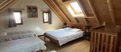 2 bedrooms, free WiFi