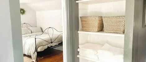 4 chambres, Wi-Fi, literie fournie