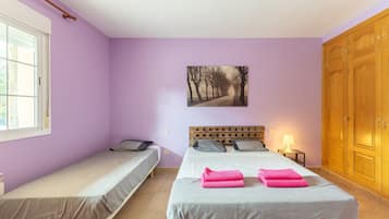 4 dormitorios, wifi gratis, ropa de cama