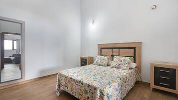 2 chambres, Wi-Fi gratuit, draps fournis