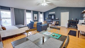 1 chambre, fer et planche à repasser, Wi-Fi, draps fournis