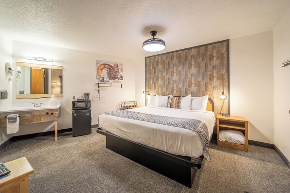 1 غرفة نوم ومكواة/لوح كي وواي فاي وملاءات أسرّة