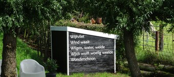 Studio Wijtvliet ~ Holiday home in a rural location surrounded by greenery ~