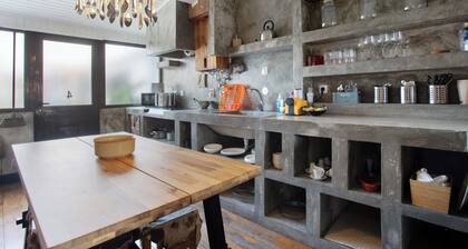 Apartment 'Valentine's House' with Private Terrace and Wi-Fi