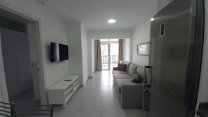 TV - Vacation Home 'Las Palmeras 522 Puerto Feliz' with Sea View, Wi-Fi and Air Conditioning (Puerto Rico)