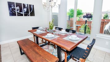 Restauration dans la chambre