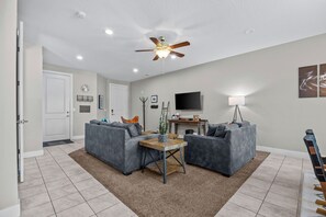 Family House, Mountain View | Living area | Flat-screen TV - Entrada at Moab 624 (Moab)