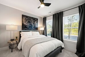 4 chambres, fer et planche à repasser, Wi-Fi, draps fournis
