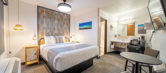 Hansen Inn & Cabins, Room, Single Queen, Ground Floor, No Pets, No Smoking