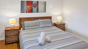 3 bedrooms, iron/ironing board, travel cot, free WiFi