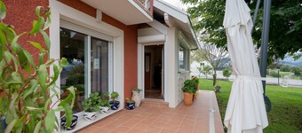 Maison de vacances 'Chez Les Ours' avec vue sur les montagnes, terrasse privée et Wi-Fi