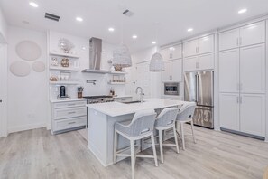 House (4 Bedrooms) | Interior - Seascape Escape 214 BAR (Port Aransas)