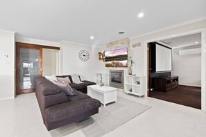 Smart TV, fireplace, offices