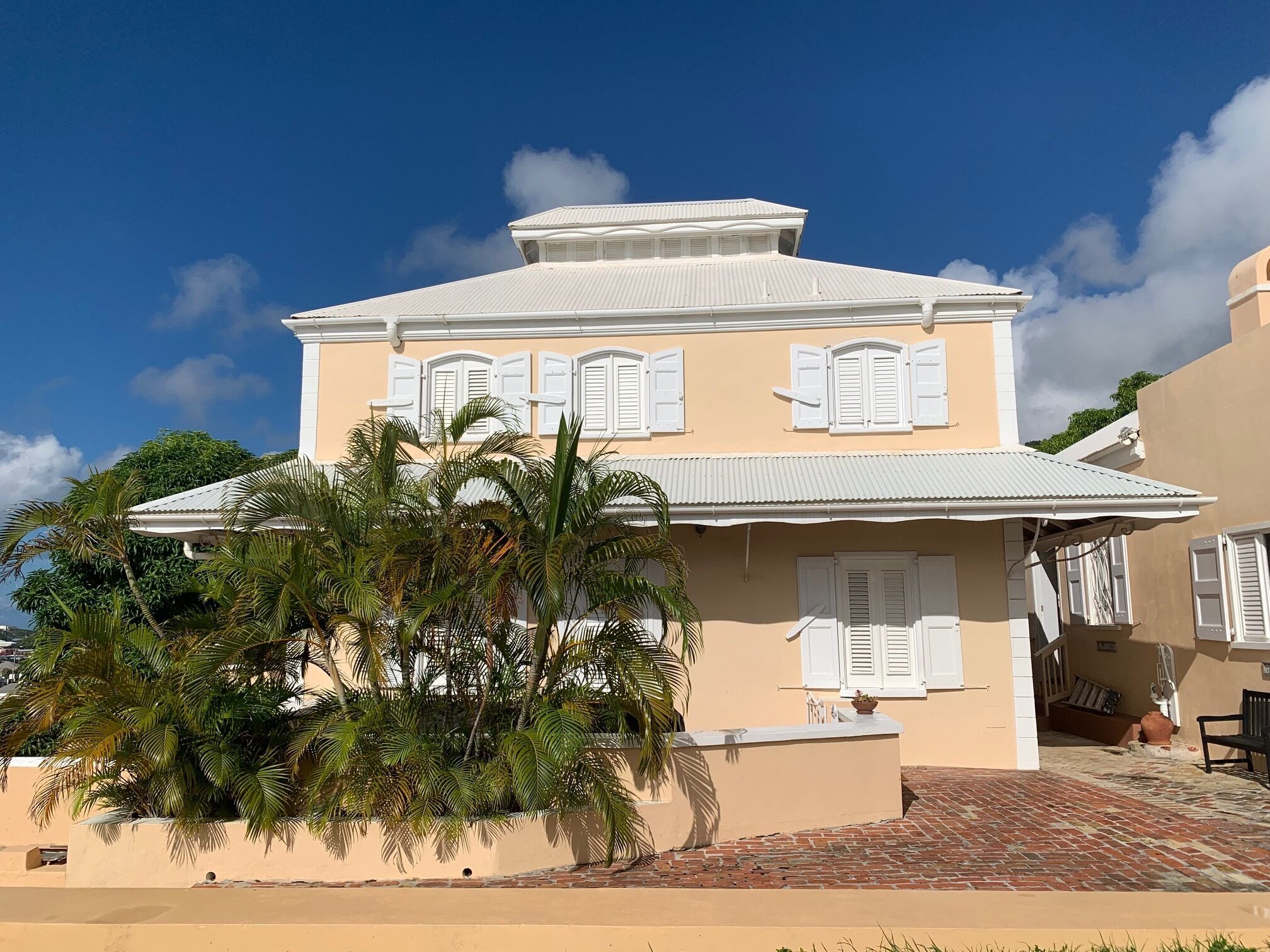 Deluxe Suite (La Mansion) | Premium bedding, individually decorated, individually furnished