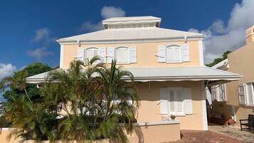 1 bedroom, premium bedding, individually decorated
