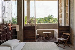 Caja de seguridad en la habitación, wifi gratis y ropa de cama 